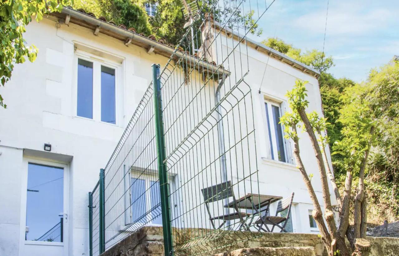 Les Logis Poitevin - Maisons - Terrasses - Detente بواتييه المظهر الخارجي الصورة